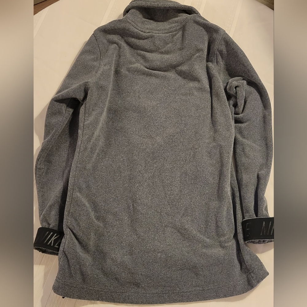 Nike dri fit gray pull over therma fleece size small - Picture 6 of 6